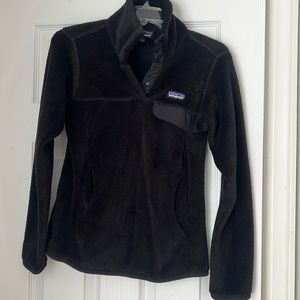 Women’s Patagonia snap fleece pullover